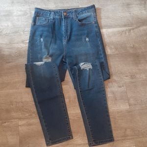 Fashion nova high waisted skinny Jean's size 7